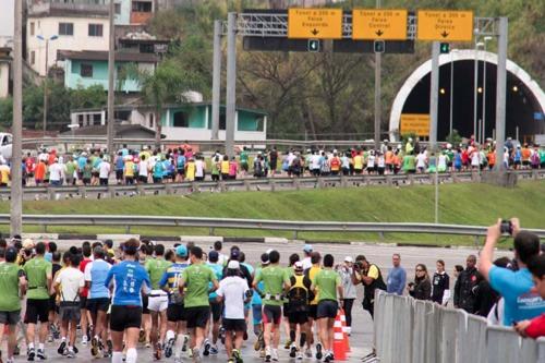 Maratona Caixa de Santa Catarina acontece em agosto / Foto: Divulgação / Latin Sports